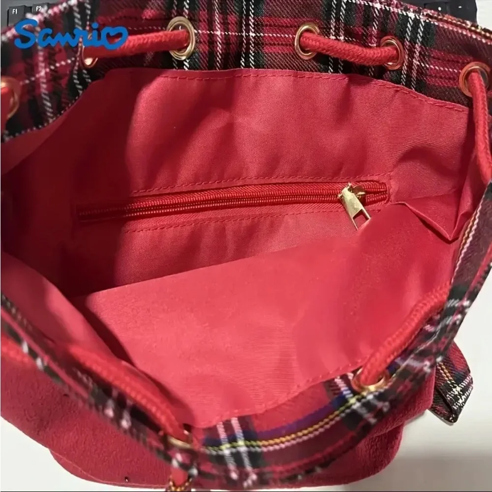 🆕 Hello Kitty Vintage Red Backpack, Lightweight Casual Drawstring Design Bag